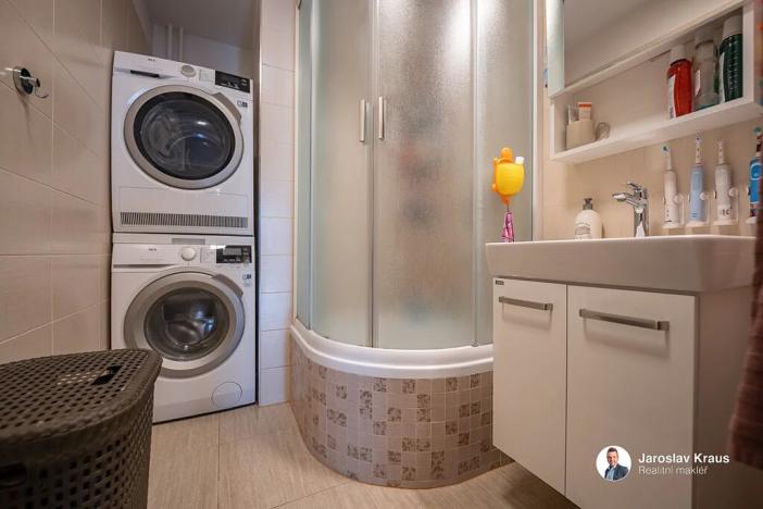 Prodej bytu 3+kk, Jičín, Lidické náměstí, 78 m2