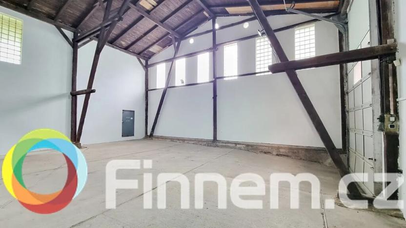 Pronájem skladu, Praha - Písnice, 380 m2