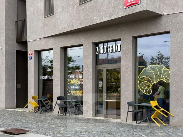 Prodej bytu 1+kk, Praha - Smíchov, Toyen, 42 m2