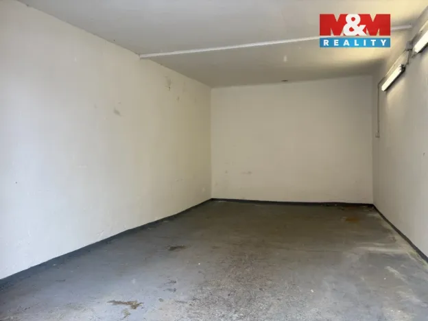 Pronájem garáže, Ostrava, Bivojova, 22 m2