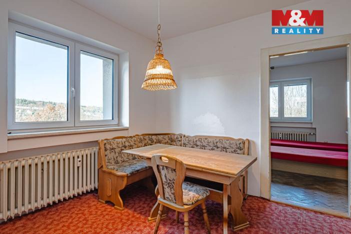 Prodej bytu 3+1, Náchod, Bartoňova, 84 m2