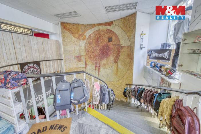 Pronájem obchodního prostoru, Plzeň - Vnitřní Město, Zbrojnická, 598 m2