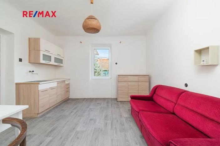 Prodej rodinného domu, Litohlavy, 82 m2