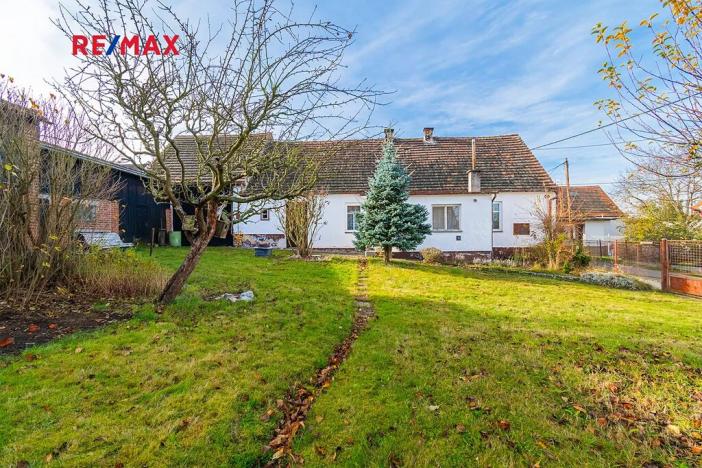 Prodej rodinného domu, Litohlavy, 82 m2