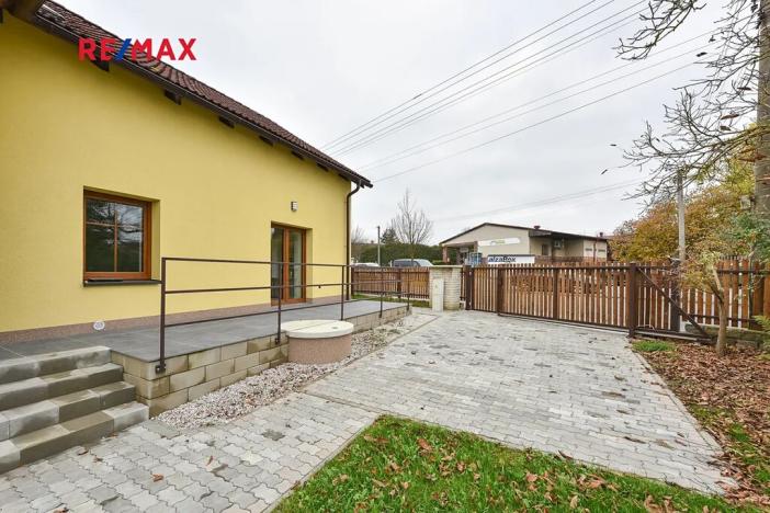 Pronájem rodinného domu, Zruč-Senec, U pomníku, 130 m2