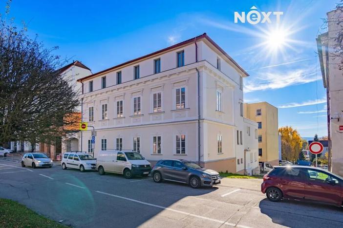 Pronájem bytu 2+kk, Hluboká nad Vltavou, Masarykova, 65 m2