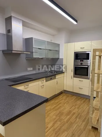 Pronájem bytu 2+kk, Praha - Smíchov, Na Zatlance, 67 m2