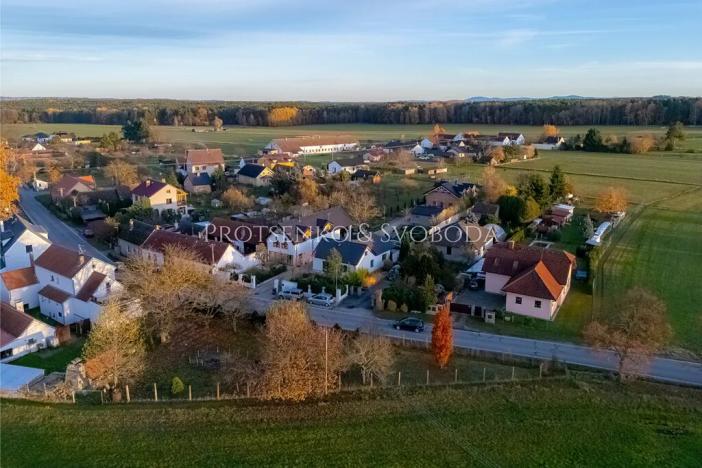 Prodej vícegeneračního domu, Lipí, 197 m2