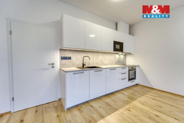 Pronájem bytu 1+kk, Plzeň, Měděná, 35 m2