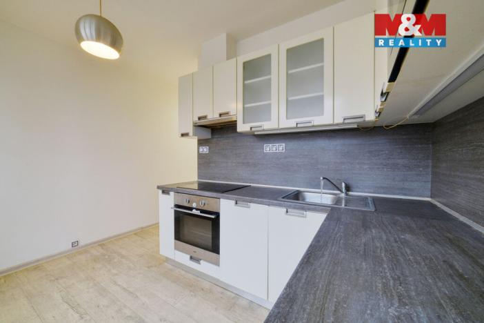 Pronájem bytu 2+1, Cheb, Družstevní, 64 m2