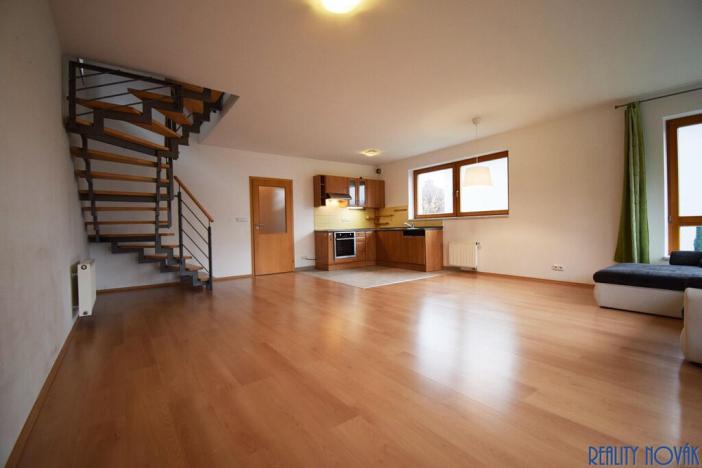 Pronájem rodinného domu, Praha - Hloubětín, Stropnická, 142 m2