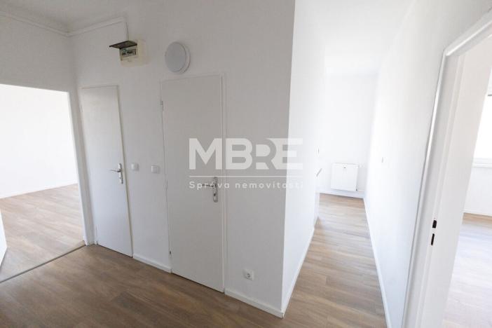 Pronájem bytu 2+1, Karviná - Mizerov, Čajkovského, 54 m2