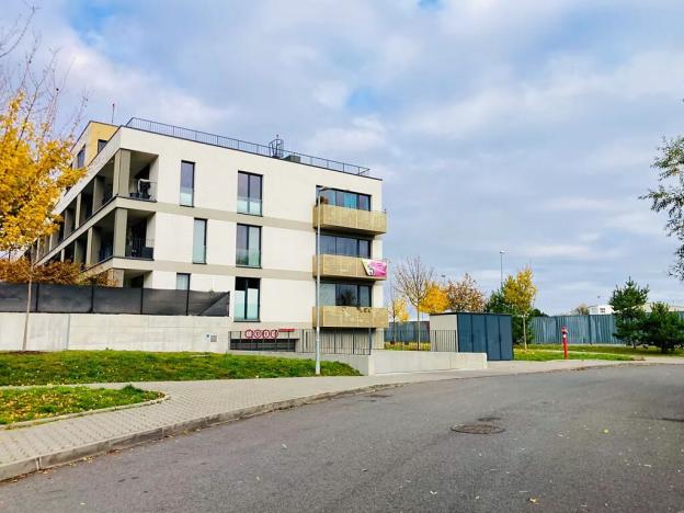 Prodej bytu 3+kk, Praha - Kbely, Plzákova, 73 m2