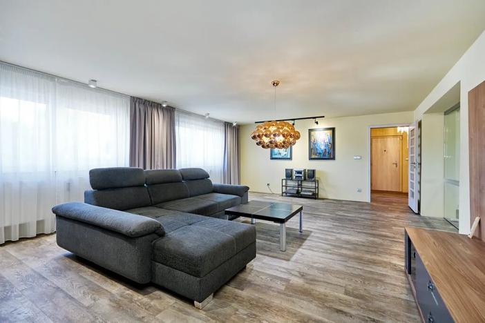 Prodej obchodního prostoru, Kladno, Vrapická, 1614 m2