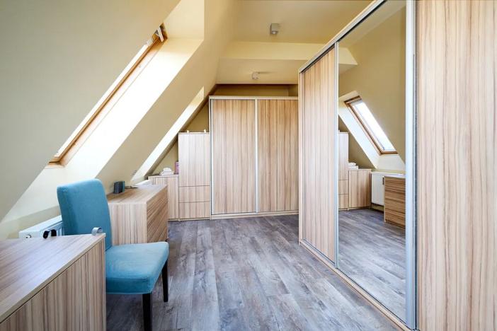 Prodej obchodního prostoru, Kladno, Vrapická, 1614 m2