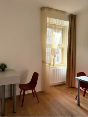 Pronájem bytu 2+kk, Praha - Dejvice, Studentská, 31 m2