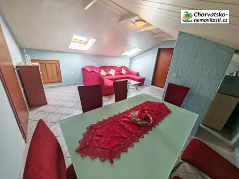 Prodej bytu 3+1, Dramalj, Chorvatsko, 61 m2