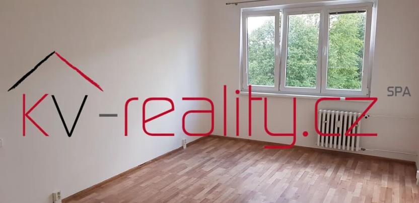 Prodej bytu 2+1, Hroznětín, Sídliště, 56 m2