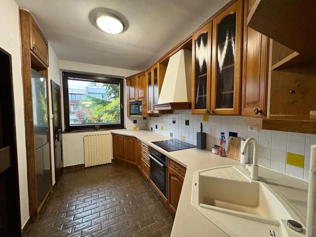 Pronájem rodinného domu, Praha - Motol, Bedrnova, 210 m2