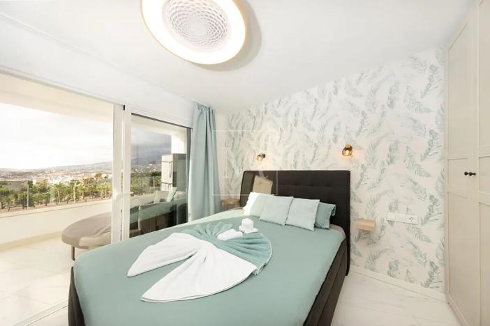 Prodej bytu 3+kk, Adeje, Španělsko, Avenida Austria, 78 m2