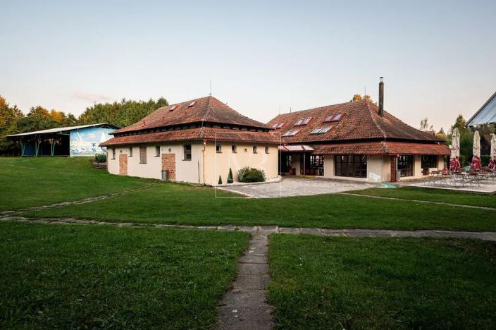 Prodej ubytování, Radětice, 1795 m2