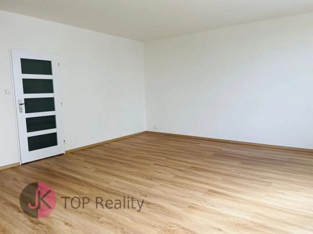 Pronájem bytu 1+kk, Praha - Strašnice, Vinohradská, 41 m2