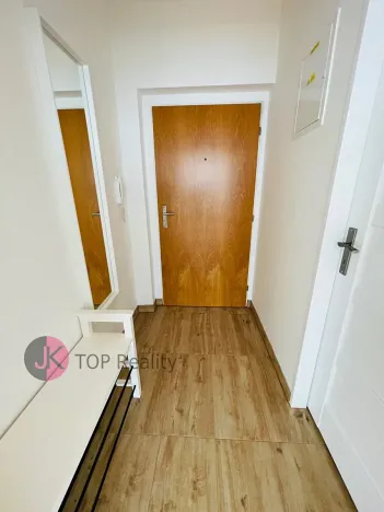 Pronájem bytu 1+kk, Praha - Strašnice, Vinohradská, 41 m2