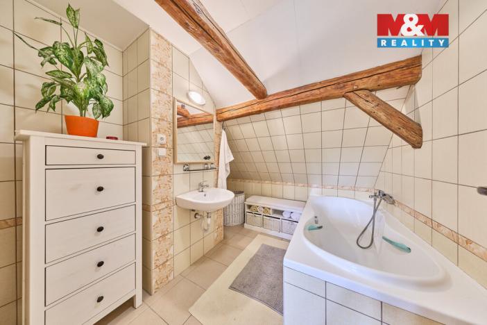 Prodej rodinného domu, Velké Svatoňovice, 196 m2