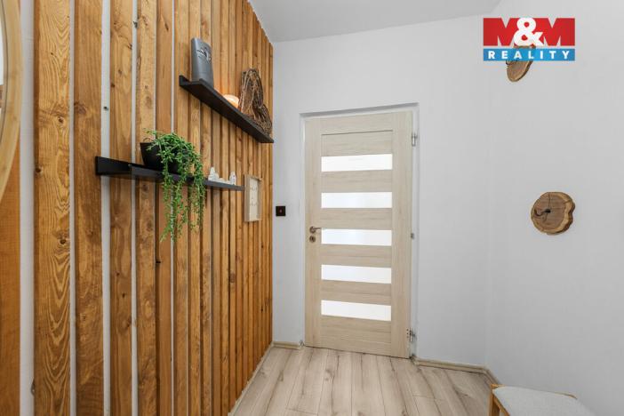 Prodej bytu 2+1, Děčín, Žerotínova, 61 m2