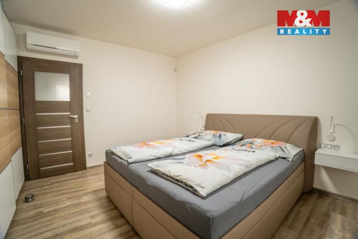 Prodej rodinného domu, Pouzdřany, Za Obecním úřadem, 207 m2