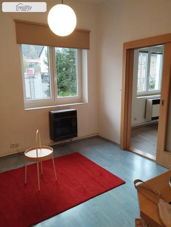 Pronájem bytu 1+1, Velké Březno - Valtířov, 33 m2