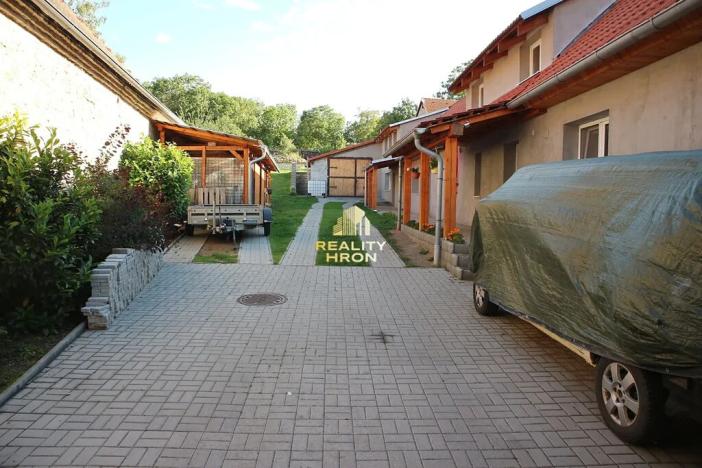 Prodej vícegeneračního domu, Louny, 478 m2