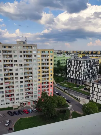 Pronájem bytu 1+kk, Praha - Střížkov, Děčínská, 25 m2