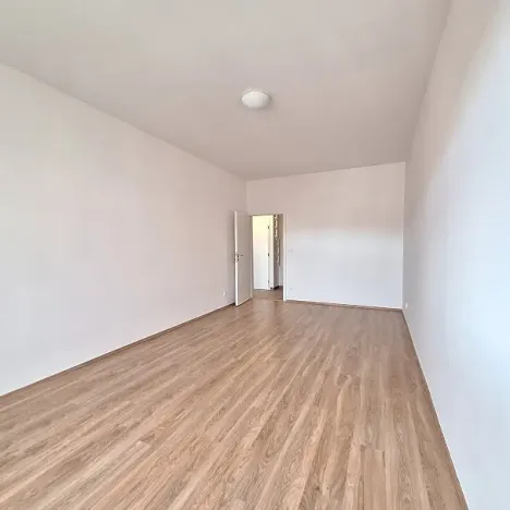 Pronájem bytu 2+kk, Praha - Vršovice, Rybalkova, 45 m2