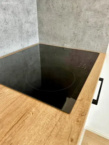 Pronájem bytu 2+kk, Praha - Vinohrady, Perucká, 46 m2