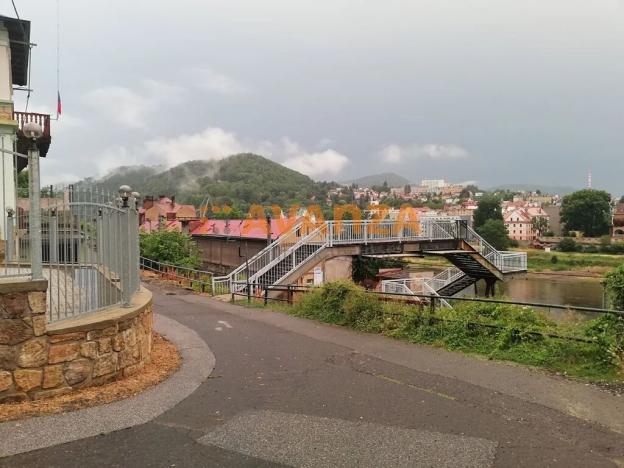 Prodej komerční nemovitosti, Děčín, 1000 m2