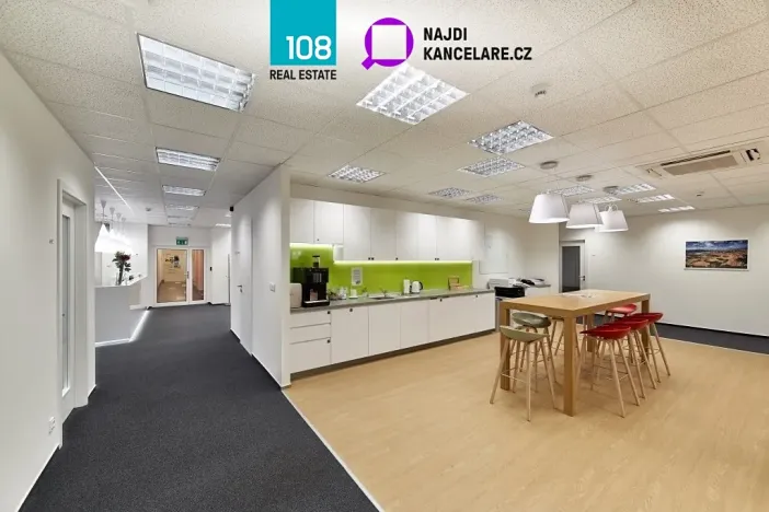Pronájem kanceláře, Praha - Holešovice, Dělnická, 1500 m2
