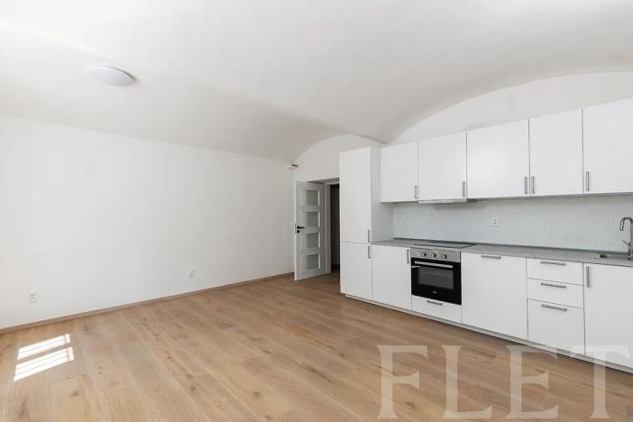 Pronájem bytu 1+kk, Praha - Libeň, Františka Kadlece, 38 m2