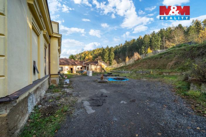 Prodej restaurace, Zvíkovec, 275 m2