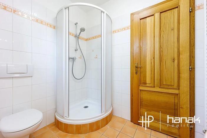 Prodej rodinného domu, Hněvotín, 240 m2