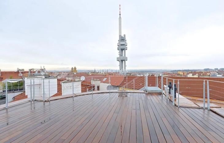 Pronájem bytu 2+kk, Praha - Vinohrady, náměstí Jiřího z Poděbrad, 160 m2