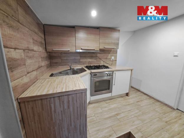 Pronájem bytu 2+1, Třebusice, 50 m2