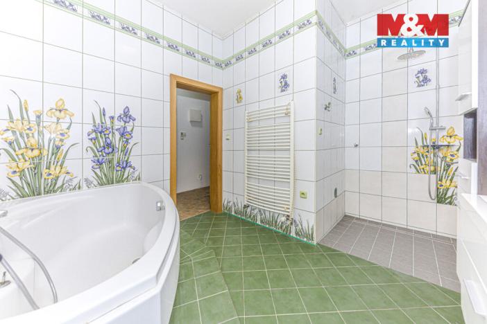 Prodej rodinného domu, Praha - Horní Počernice, Dobrošovská, 295 m2