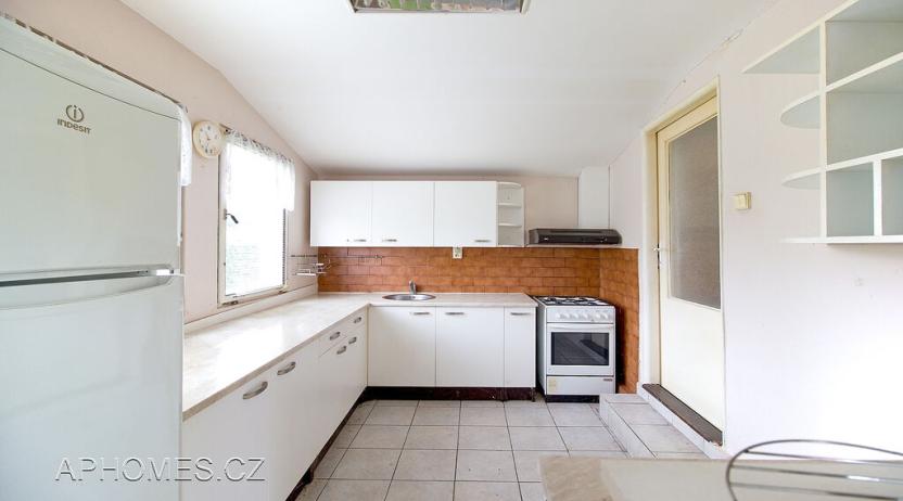 Pronájem chaty, Dolní Břežany - Zálepy, Spojovací, 80 m2