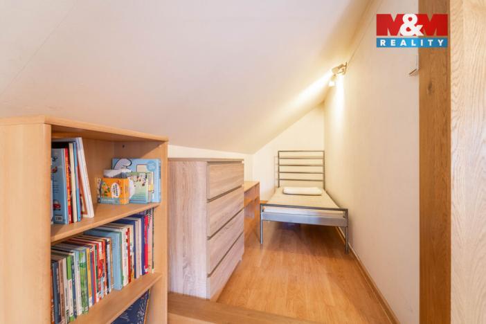 Prodej rodinného domu, Lochovice, 180 m2