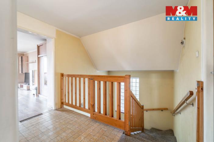 Prodej rodinného domu, Lochovice, 180 m2