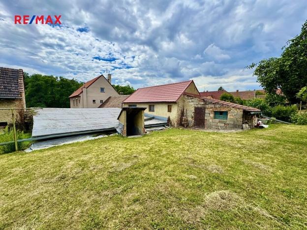 Prodej rodinného domu, Číčovice, 201 m2