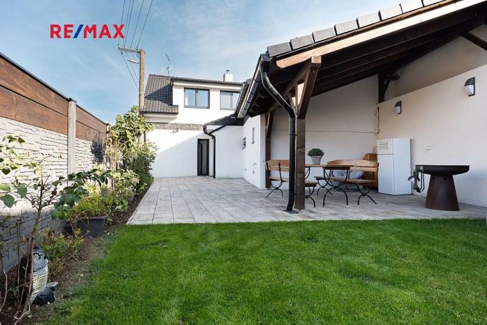 Prodej rodinného domu, Velká Dobrá, Pražská, 182 m2