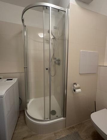 Pronájem bytu 1+kk, Liberec - Liberec XXX-Vratislavice nad Nisou, Seniorů, 34 m2