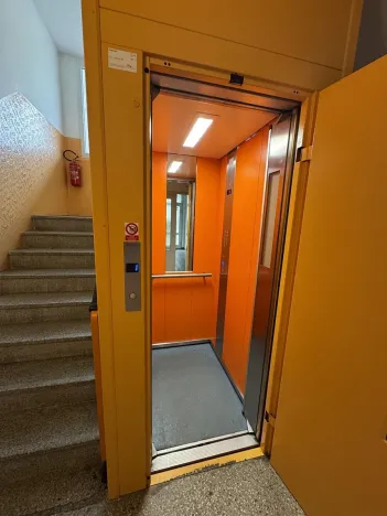 Prodej bytu 1+1, Karlovy Vary, Východní, 35 m2